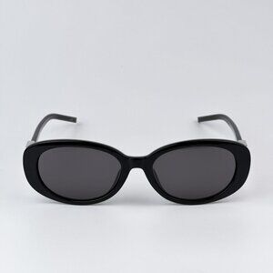 Gucci GG1684SA 001 BRAND NEW Sunglasses Black Grey Unisex Oval